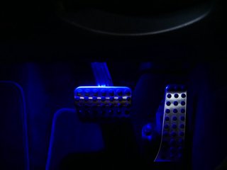 Mercedes-Benz C 300 d AMG Pano Navi LED DAB 360° Advanced - photo 29