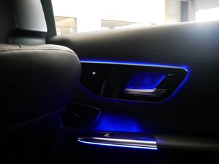 Mercedes-Benz C 300 d AMG Pano Navi LED DAB 360° Advanced - photo 33