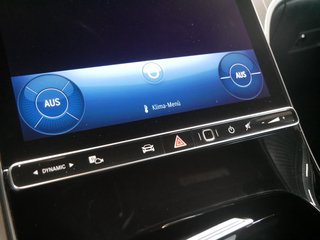 Mercedes-Benz C 300 d AMG Pano Navi LED DAB 360° Advanced - photo 48