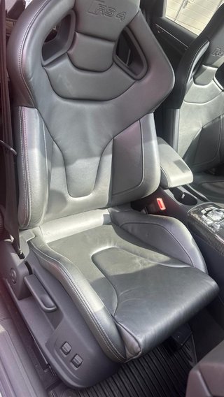 Audi RS 4 Avant 4.2 FSI quattro Voll Keramik Pano Sportsitze 1. Hd - bilder 8