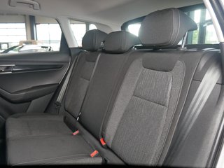 Skoda Karoq Style Klima AHK Carplay DAB+ TÜV neu - bilder 11