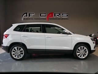 Skoda Karoq Style Klima AHK Carplay DAB+ TÜV neu - bilder 6