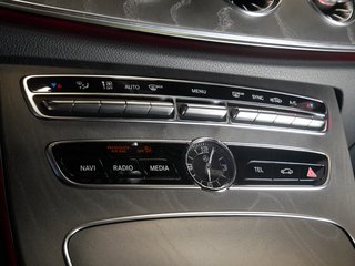 Mercedes-Benz CLS 450 4Matic AMG line 360 Leder LED Temp - bilder 20