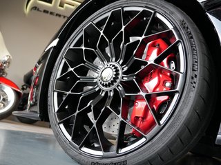 Lamborghini STO Lift black black 20" Forged Kamera Racing Seats - photo 9