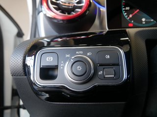 Mercedes-Benz A 220 AMG Sportpaket Night Paket DAB Multibeam - foto 27