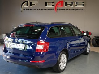 Skoda Octavia Combi Joy Green tec Navi DAB+ Bolero Sound - bilder 5