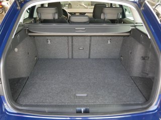 Skoda Octavia Combi Joy Green tec Navi DAB+ Bolero Sound - bilder 18
