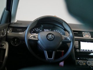 Skoda Octavia Combi Joy Green tec Navi DAB+ Bolero Sound - bilder 16