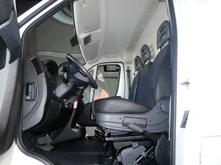 Peugeot Boxer Kasten Hochraum 435 L2H2 Premium BlueHDi 165 Stop&Start - bilder 8