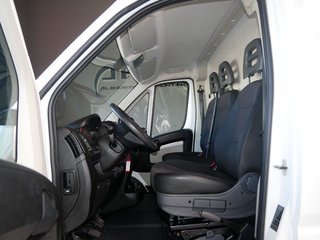 Peugeot Boxer Kasten Hochraum 435 L2H2 Premium BlueHDi 165 Stop&Start - bilder 9