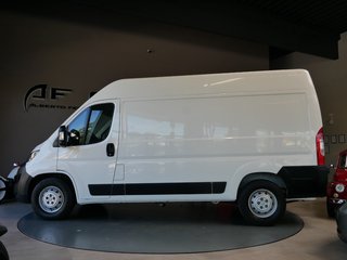 Peugeot Boxer Kasten Hochraum 435 L2H2 Premium BlueHDi 165 Stop&Start - bilder 25