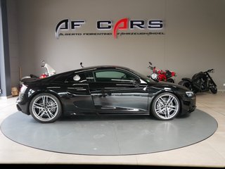 Audi R8 Coupe 5.2 RWD performance Keramik B&O - bilder 5