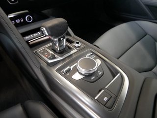 Audi R8 Coupe 5.2 RWD performance Keramik B&O - bilder 14