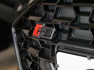 Audi R8 Coupe 5.2 RWD performance Keramik B&O - bilder 18