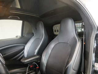 smart fortwo coupe BRABUS LED Navi JBL Kamera Pano - foto 9