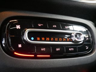 smart fortwo coupe BRABUS LED Navi JBL Kamera Pano - foto 14