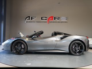 Ferrari 488 Spider Sport Abgas Kamera Carbon Lenkrad, Scuderia Embleme Daytona Seats - bilder 2