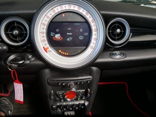 MINI One Cabrio JCW Chili Paket Wired Leder Navi Tempomat - bilder 18