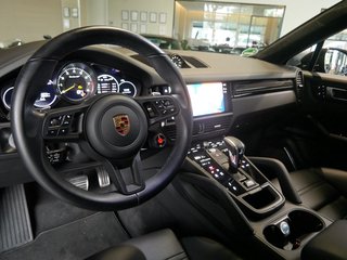 Porsche Cayenne Coupe Turbo GT HUD PDLS+ Approv. 02.2026 - bilder 18
