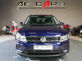 Volkswagen Tiguan Comfortline Business Paket Navi AHK - foto 2