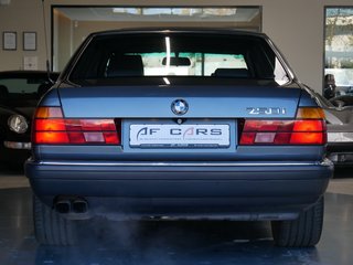 BMW 750i Automatik 17" Alpina, Gutachten 1-Top Zustand - photo 14