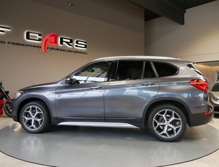 BMW X1 xDrive 20 i xLine AHK ACC LED Pano - bilder 2