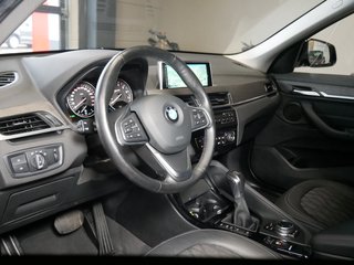 BMW X1 xDrive 20 i xLine AHK ACC LED Pano - bilder 9