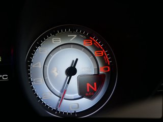 Ferrari 488 Spider Sport Abgas Kamera Carbon Lenkrad, Scuderia Embleme Daytona Seats - foto 18