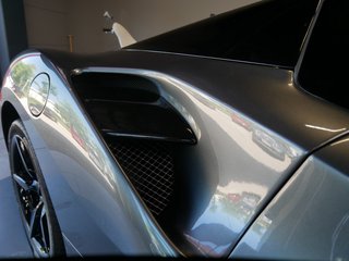 Ferrari 488 Spider Sport Abgas Kamera Carbon Lenkrad, Scuderia Embleme Daytona Seats - foto 10