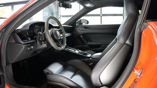 Porsche 911 Carrera 4 GTS 992 4 Matrix LED Sportsitze 21" - bilder 11