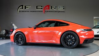 Porsche 911 Carrera 4 GTS 992 4 Matrix LED Sportsitze 21" - bilder 31