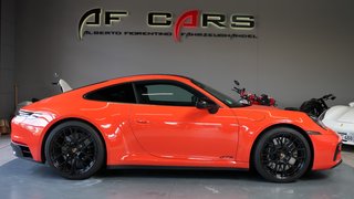 Porsche 911 Carrera 4 GTS 992 4 Matrix LED Sportsitze 21" - bilder 30