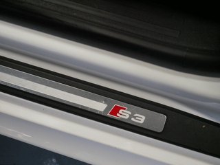 Audi S3 Sportback 2.0 TFSI quattro Voll 1. Hand - bilder 38