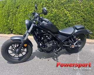Honda Rebell CMX 500 1 Hand