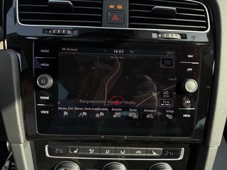 Volkswagen Golf VII IQ.DRIVE SHZ STHZ RFK Pano ACC - foto 7