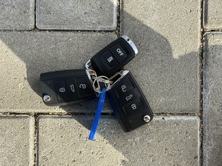 Volkswagen Golf VII IQ.DRIVE SHZ STHZ RFK Pano ACC - foto 9