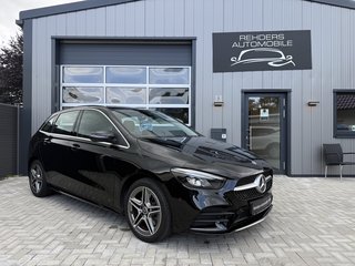 Mercedes-Benz B 250 e Pano SHZ Navi LED AMG 1.Hand Scheckheft