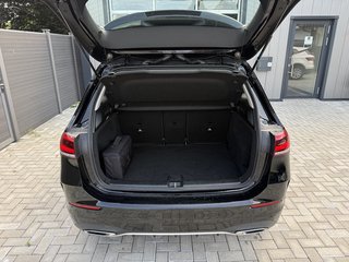 Mercedes-Benz B 250 e Pano SHZ Navi LED AMG 1.Hand Scheckheft - foto 1