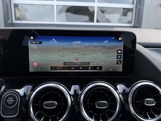 Mercedes-Benz B 250 e Pano SHZ Navi LED AMG 1.Hand Scheckheft - foto 17