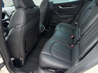 Maserati Levante GT Pano AppleCarplay SHZ Tempo - foto 20