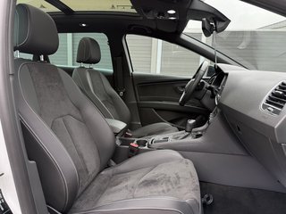 SEAT Leon ST Cupra 300 4Drive SHZ Pano RFK Navi LED - bilder 7