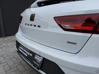SEAT Leon ST Cupra 300 4Drive SHZ Pano RFK Navi LED - bilder 13