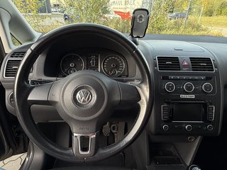 Volkswagen Touran Comfortline PDC SHZ Navi Klimauto - photo 1