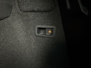 Skoda Karoq Ambition LED/RFK/SHZ/AHK/ACC/Navi/AppleCar - bilder 13