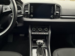 Skoda Karoq Ambition LED/RFK/SHZ/AHK/ACC/Navi/AppleCar - bilder 7