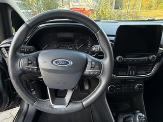 Ford Fiesta Cool & Connect Navi PDC SHZ AppleCarplay - foto 2