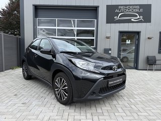 Toyota Aygo X Play ACC Kamera AppleCar Scheckheft 1.Hand