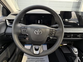 Toyota Camry Pano SHZ LED ACC RFK - bilder 3