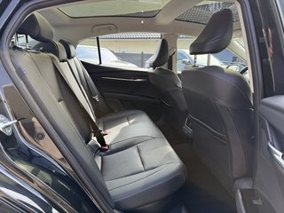 Toyota Camry Pano SHZ LED ACC RFK - bilder 7