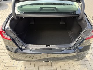 Toyota Camry Pano SHZ LED ACC RFK - bilder 10